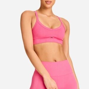 New Alala Barre Bra pink Punch medium $65 retail 
Matching set available